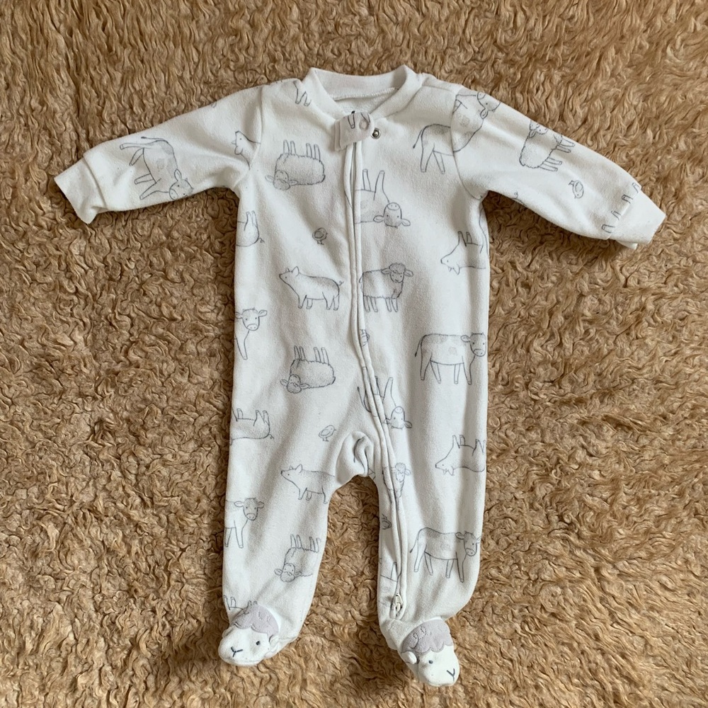 ✨(5 for $20) Carter's White Animal Print Fleece Footie